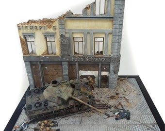 Berlin 1945 WW2 - Laser Cut Bausatz 1:35 für Diorama / Modellbau aus Holz mit vielen Details