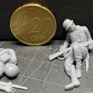 Figures 3D printing, over 30 different postures of soldiers, various scales to choose from, model making and diorama