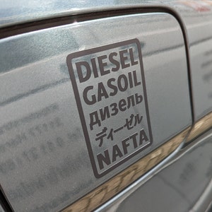Diesel Gasolina Nafta Dizeru - Internationell - Klistermärke - flera språk - Japansk stil - med japanska