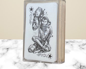 Salon Coeur playing cards - salon no. 66 - GDR ca. 1972 - complete deck - 3 jokers - beautiful court cards - unplayed vintage item