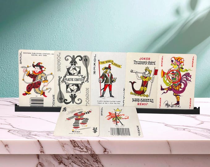 Joker playing cards loose cards - Scrapbooking - 50 pieces - Unknown printers - collectibles - see photos - animals - FREE SHIPPING