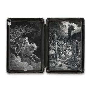 Pode incluir: Uma ilustração em preto e branco da Morte a cavalo, com uma foice na mão, e uma multidão de esqueletos que se levantam do chão. A ilustração é emoldurada por uma moldura preta.