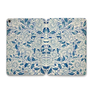 日本未発売 toile de jouy iPadケース ポーチ 生地 花柄 青 両面 Toile De Jouy iPad Case Vintage Floral iPad Air 5 iPad 10th