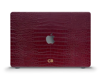 Initials MacBook case Aesthetic burgundy custom MacBook Air 13 15 inch M5 M4 Pro 13 14 16 Personalized monogram Red crocodile print case