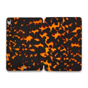 Estetyczne etui na iPada Ciemny wzór skorupy żółwia iPad 11. a16 10. iPad Air 11 13 Pro 12.9 Mini a17 2025 Modny elegancki wzór Czarno-pomarańczowe etui