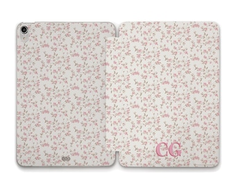 Custom iPad case Cute initials flowers iPad 11th a16 10th iPad Air 11 13 Pro 12.9 Mini 7 Personalized monogram Coquette floral girly case