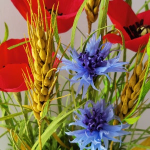 paper flower arrangement, floral composition, centerpieces, poppy, cornflower, centrotavola, fiori di carta crespa, idea regalo