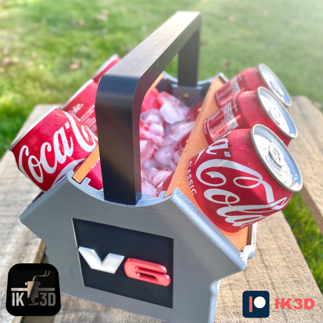 空き缶　コレクション　ファイル　大量 Amazon.co.jp: 大容量 57mm 缶バッジ専用 収納ファイル 缶バッジ