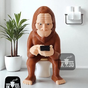 Bigfoot Bathroom Figurine STL 3D Printing, Sasquatch Decor, Bigfoot Statue Model, Quirky Bathroom Shelf Ornament, Sasquatch Lover Gift Idea
