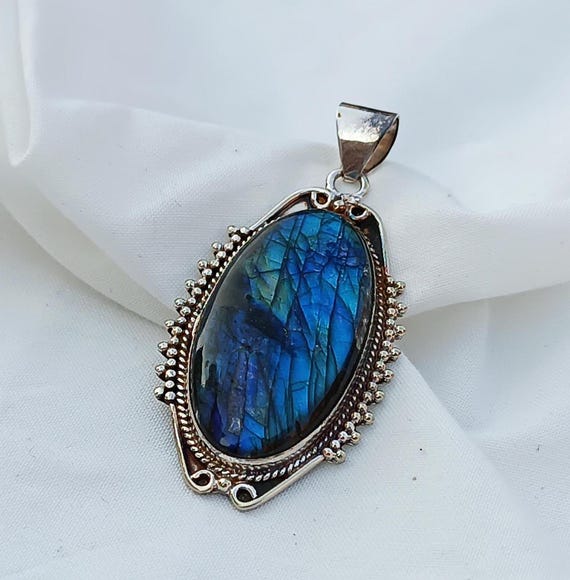 Ciondolo Artigianale In Argento 925 Con Labradorite Naturale 2,85 Ct – Fatto A Mano India