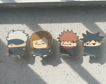 Chibi mignon Team JK Sorcery/ épinglette dorée en émail dur de 5 cm (5 cm)