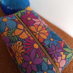 Grande bolsa de higiene de veludo cotelê, feita à mão, presente de Natal, bolsa maxi formato, bolsa jacquard floral, bolsa de maquiagem,