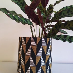 Fabric pot cover ø 16cm in cotton, double-sided pot cover, geometric pattern, zero waste, home decor, fabric basket, handmade in France