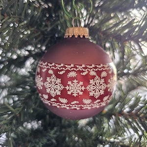 Vintage Xmas Festive Purple With Red Ribbon White Snowflakes Glass Christmas Tree Ornament Set of 4 Unique Christmas Collectible Holiday