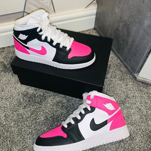 custom jordan 1 chicago