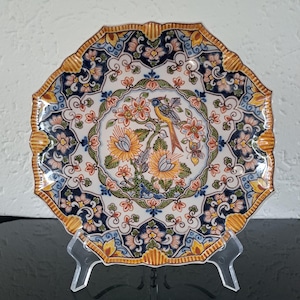 Octagonal polychrome Delft bird decor wall plate by Royal Tichelaar Makkum
