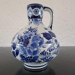 De Porceleyne Fles (Royal Delft) Delft blue small jug - vase floral decor (1972)