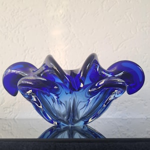 Great Italian Murano vintage art glass blue dish / bowl