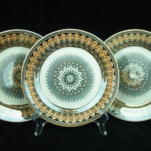 Set of 3 Societe Ceramique Maestricht Bali white-black-gold lusterware plates