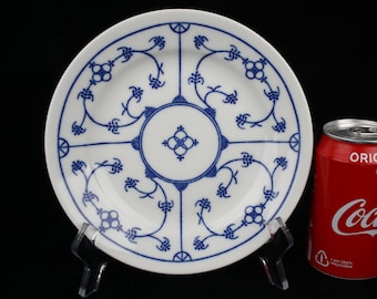 Wilhelm Jaeger/Jäger Eisenberg original Blau Saks cake/ salad plate (19 cm diameter)
