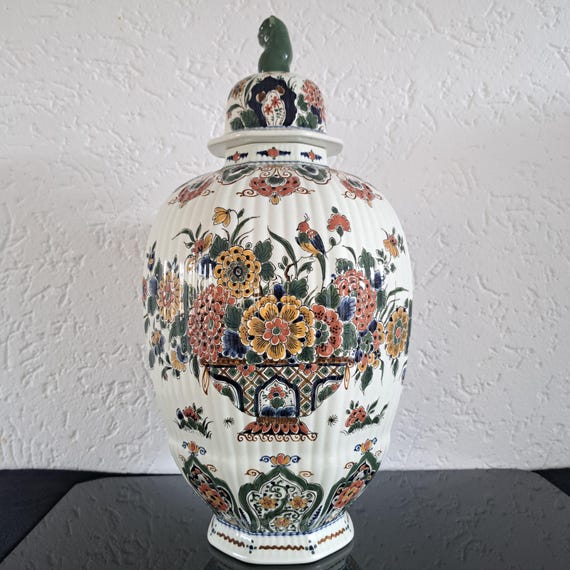 Very Large Royal Delft Polychrome Delft Octagonal Ribbed Lidded