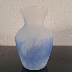 Vintage French frosted blue-white paté de verre glass vase