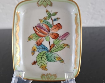 Herend 7783/ VBO Vintage Hungary Queen Victoria Hand Painted