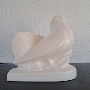 French Bridet Art Deco pigeon ceramic sculpture