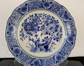 Plato de pared grande de Delft con decoración floral azul (1959) de De Porceleyne Fles (Royal Delft)