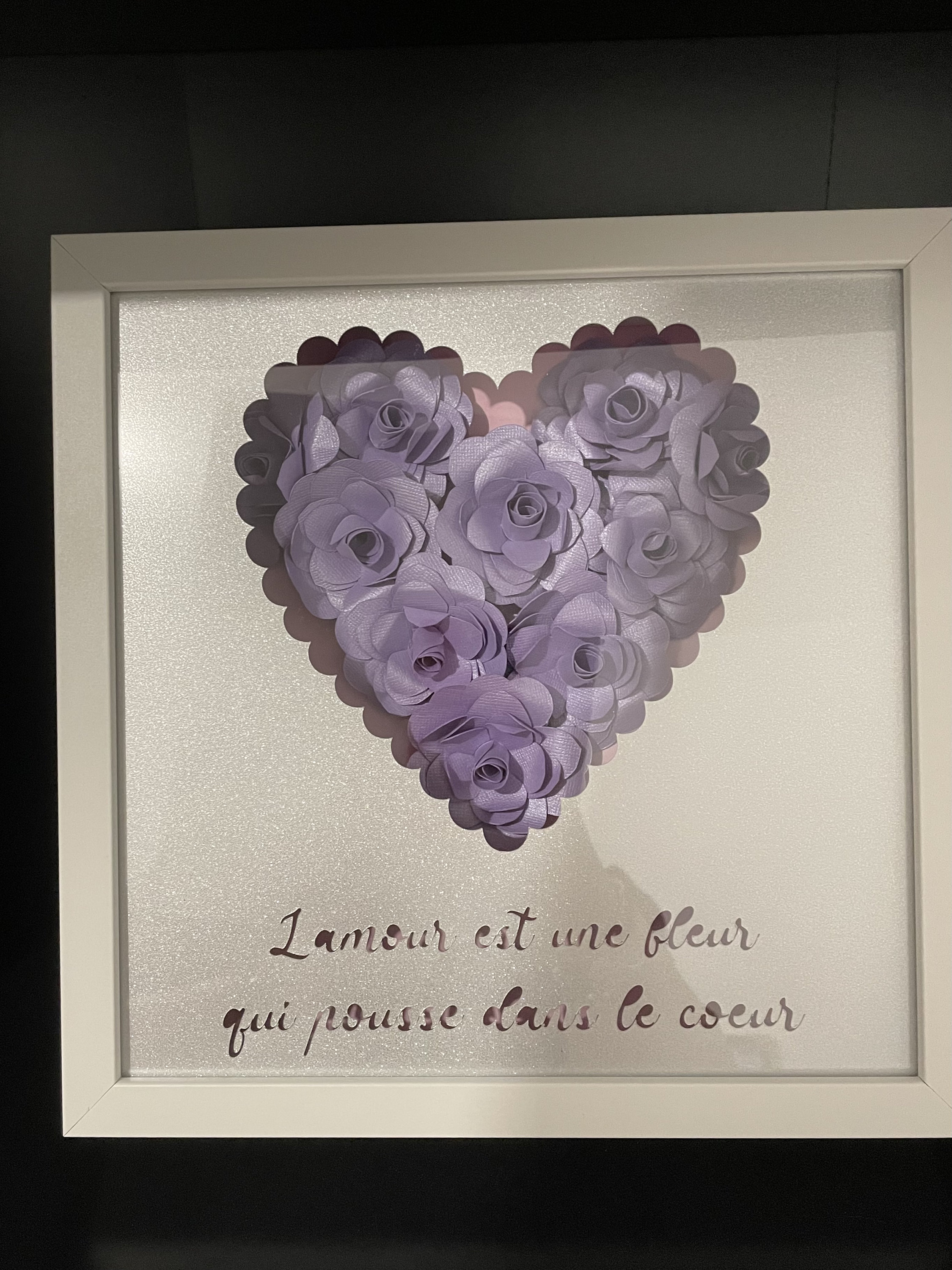 Cadre Vitrine L'amour Est Une Fleur.