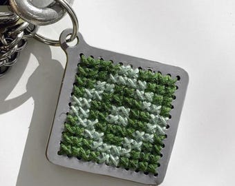 Cross Stitch Keyring Plastic Frame Template - Make Your Own Personal Stitched Keychain! - UK Seller - Postage Upgrade Available!