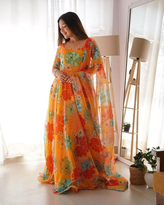 Buy Sunehri Women's Cotton Orange Embellished Anarkali Dress – ISHIN  FASHIONS