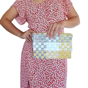Free postage - Ladies Bayong Plastic Magnetic Lock Clutch Wallet Bags Woven Handmade Various colours