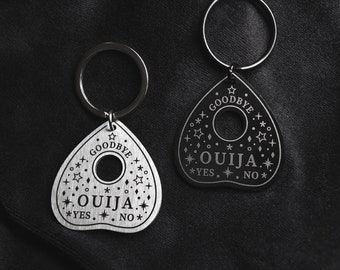 Ouija Planchette Keyring – Gothic Witchy Occult Keychain