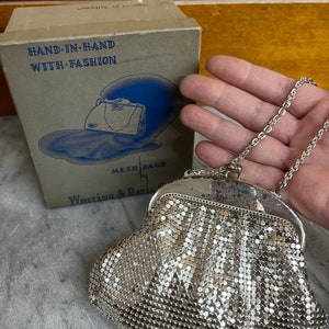 Vintage 1920s-1930s Whiting and Davis clutch/evening bag/ made in USA/ with original box image 8