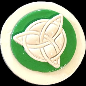 Green and White Triangle Celtic Knot Irish  Magnet