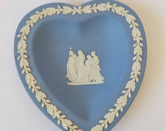 Vintage Wedgwood Blue Jasper Heart Shaped Pin Dish