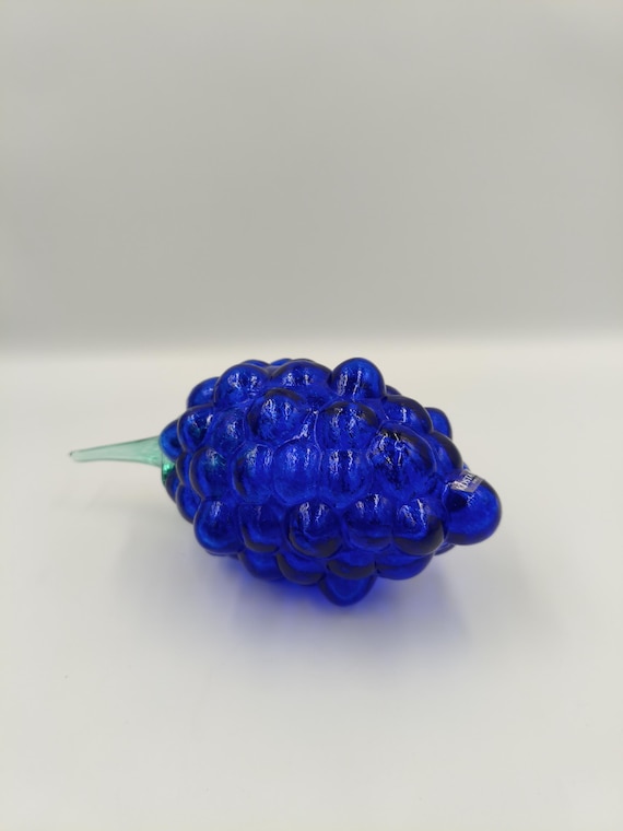 Signed Kosta Boda Art Glass Grapes – Blue Cluster Figurine