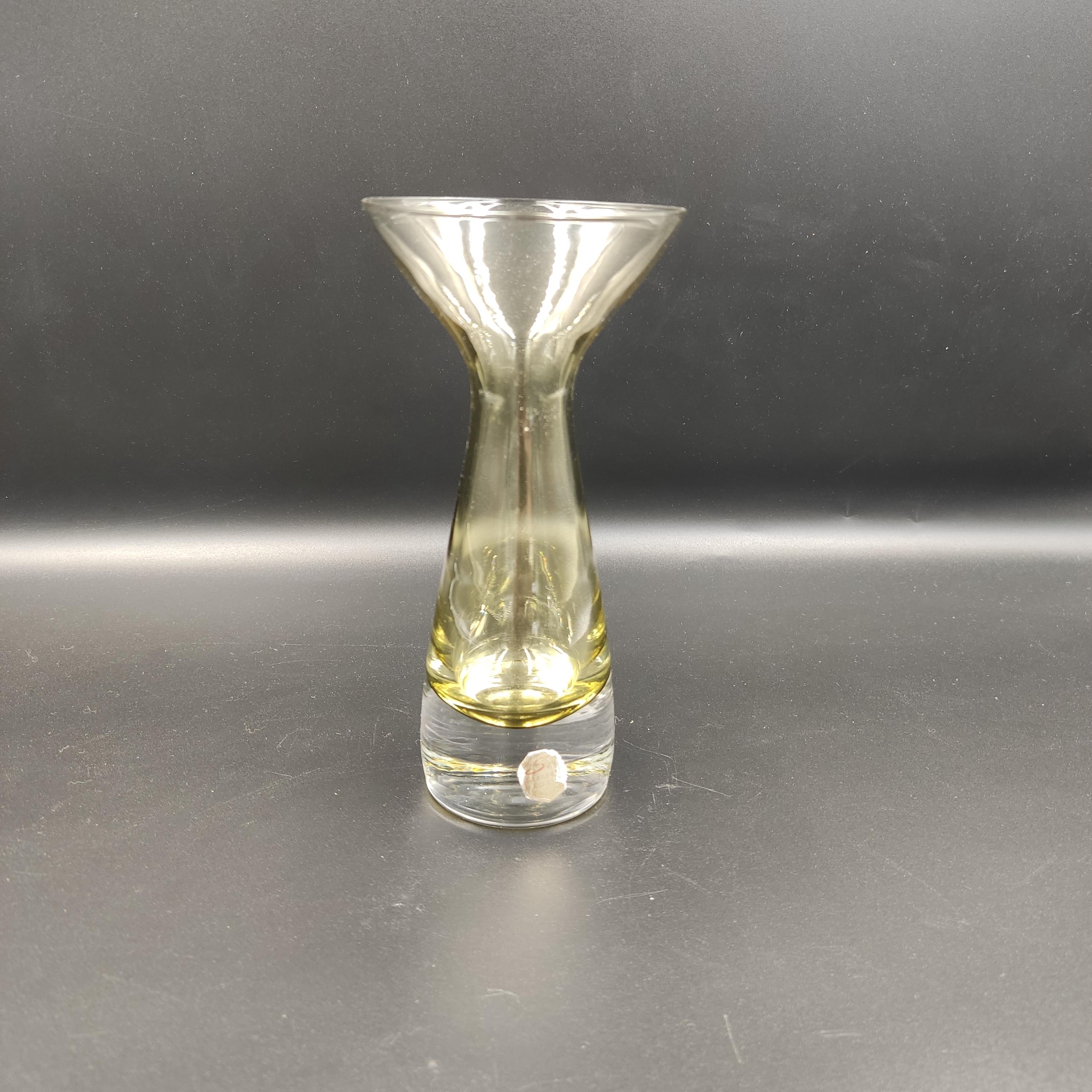 ヴィンテージ SEA グラスブルック アンバー ガラス花瓶、コスタ