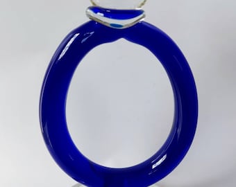 Unieke blauwe glazen kaarsenhouder | Kunsttafelobject | Abstracte kandelaarhouder
