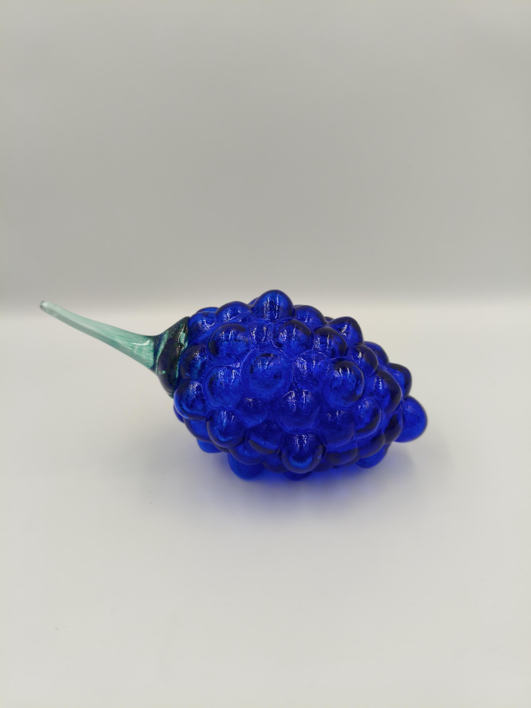 Signed Kosta Boda Art Glass Grapes – Blue Cluster Figurine