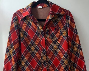 Vintage 1970s plaid button down blouse