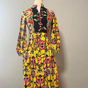 Stunning Bohemian vintage handmade 70s psychedelic dress