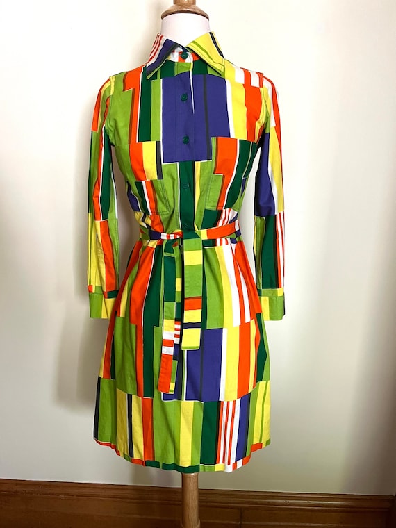 Gorgeous 1973 vintage Marimekko shirt dress "Hyppyraita" by Pentti Rinta