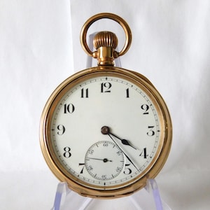 Roade, 17jewel Swiss pocket watch. Runs beautifully, keeps time.