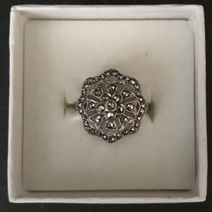 Vintage MARCASITE FLOWER RING.  Sterling Silver Stepped Dome.  Size 4.
