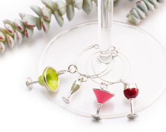 Ensemble de breloques vin boissons