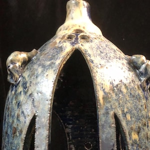 Großer Art Pottery Kerzenbrenner: Gothic Halloween Dekor