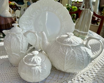 Wedgwood Countryware Cabbage Leaf Teekanne, Wärmflasche und Zuckerdose