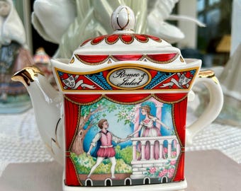 SADLER Shakespeare Teapot: Romeo & Juliet Vintage Decor